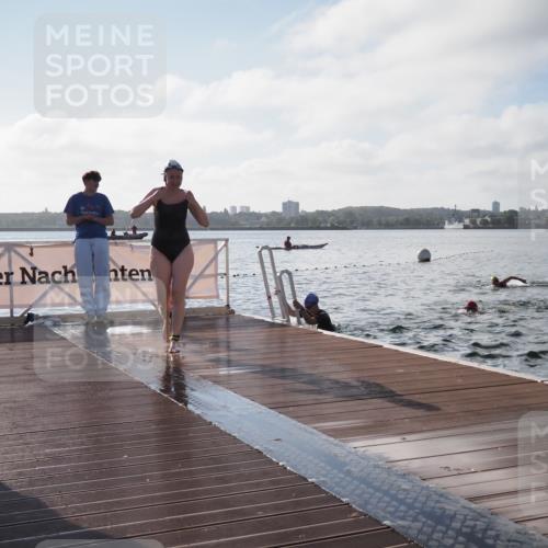 17.08.2025 - KN Förde Triathlon 2025 KatJ http://msf.ph/oto/8577709 17.08.2025 09:17:42 Schwimmen 161, 167, 170, 180, 167, 170, 181 meine-sportfotos.de