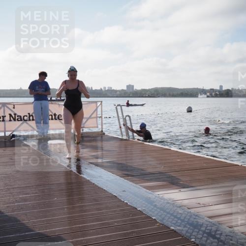 17.08.2025 - KN Förde Triathlon 2025 KatJ http://msf.ph/oto/8577717 17.08.2025 09:17:42 Schwimmen 161, 167, 170, 180, 167, 170, 181 meine-sportfotos.de