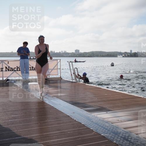 17.08.2025 - KN Förde Triathlon 2025 KatJ http://msf.ph/oto/8577723 17.08.2025 09:17:43 Schwimmen 161, 167, 170, 180, 161, 167, 170, 180, 181 meine-sportfotos.de