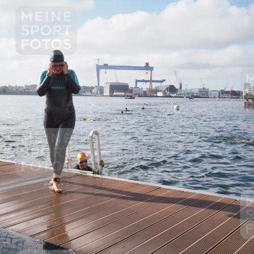 17.08.2025 - KN Förde Triathlon 2025 KatJ http://msf.ph/oto/8577756 17.08.2025 09:17:47 Schwimmen 161, 167, 170, 180, 182, 161, 167, 170, 180 meine-sportfotos.de