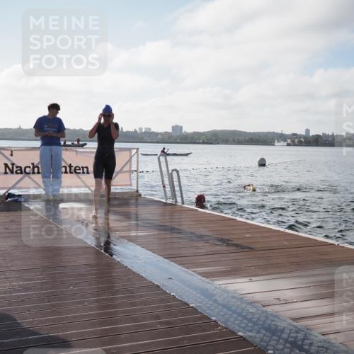 17.08.2025 - KN Förde Triathlon 2025 KatJ http://msf.ph/oto/8577771 17.08.2025 09:17:48 Schwimmen 161, 167, 170, 180, 182, 161, 167, 170, 180, 182 meine-sportfotos.de