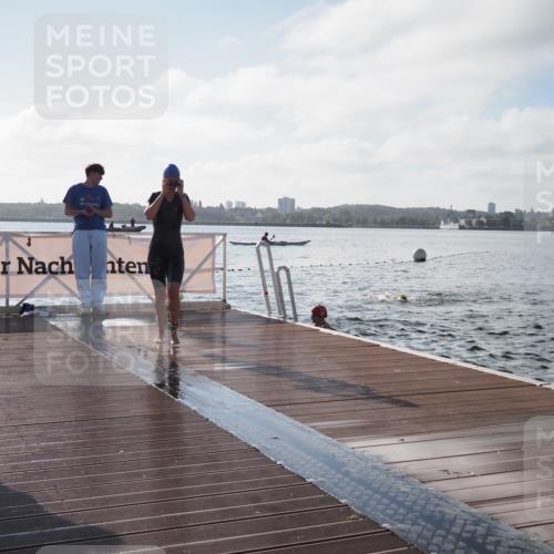 17.08.2025 - KN Förde Triathlon 2025 KatJ http://msf.ph/oto/8577779 17.08.2025 09:17:49 Schwimmen 161, 167, 170, 180, 182, 161, 167, 170, 180, 182 meine-sportfotos.de