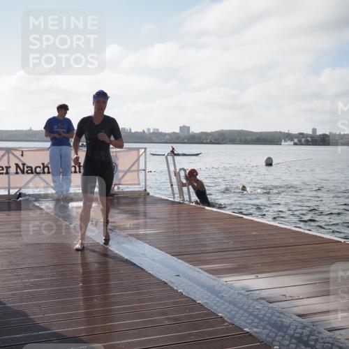 17.08.2025 - KN Förde Triathlon 2025 KatJ http://msf.ph/oto/8577807 17.08.2025 09:17:50 Schwimmen 161, 167, 170, 175, 180, 182, 161, 167, 170, 180, 182 meine-sportfotos.de