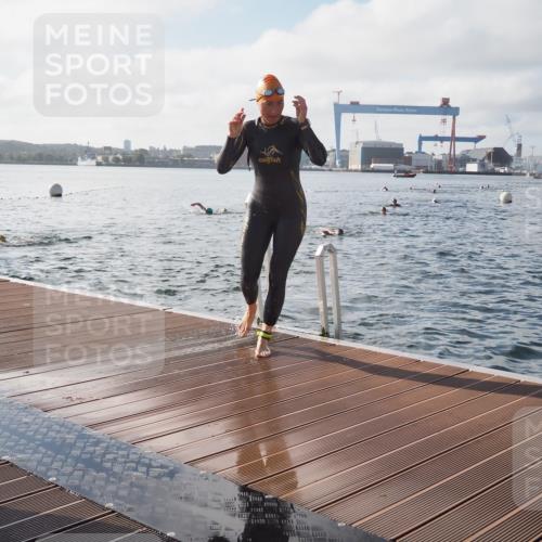 17.08.2025 - KN Förde Triathlon 2025 KatJ http://msf.ph/oto/8577819 17.08.2025 09:17:51 Schwimmen 161, 167, 170, 175, 180, 182, 161, 167, 170, 180, 182 meine-sportfotos.de