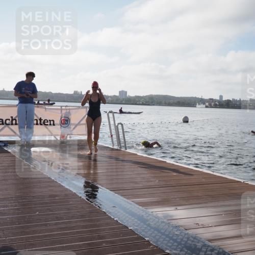 17.08.2025 - KN Förde Triathlon 2025 KatJ http://msf.ph/oto/8577843 17.08.2025 09:17:53 Schwimmen 161, 167, 175, 180, 182, 161, 167, 170, 175, 180, 182 meine-sportfotos.de