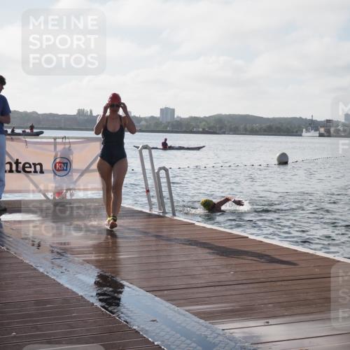 17.08.2025 - KN Förde Triathlon 2025 KatJ http://msf.ph/oto/8577846 17.08.2025 09:17:53 Schwimmen 161, 167, 175, 180, 182, 161, 167, 170, 175, 180, 182 meine-sportfotos.de
