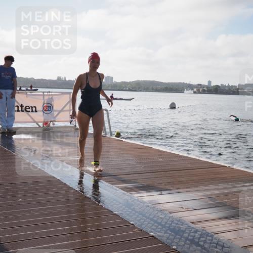 17.08.2025 - KN Förde Triathlon 2025 KatJ http://msf.ph/oto/8577882 17.08.2025 09:17:55 Schwimmen 161, 167, 175, 180, 182, 189, 161, 167, 170, 175, 180, 182 meine-sportfotos.de