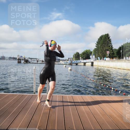 17.08.2025 - KN Förde Triathlon 2025 KatJ http://msf.ph/oto/8577910 17.08.2025 09:18:02 Schwimmen 175, 182, 189, 254, 161, 175, 180, 182, 189, 254 meine-sportfotos.de