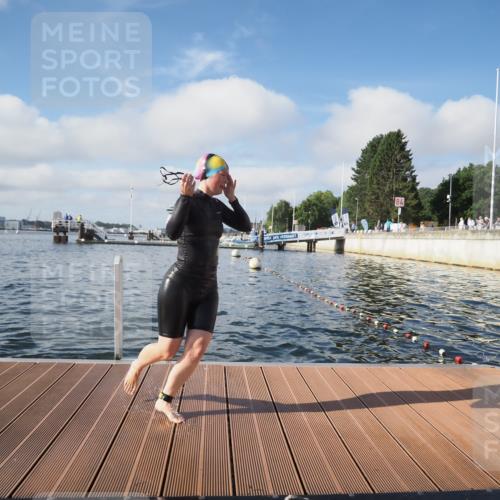 17.08.2025 - KN Förde Triathlon 2025 KatJ http://msf.ph/oto/8577913 17.08.2025 09:18:02 Schwimmen 175, 182, 189, 254, 161, 175, 180, 182, 189, 254 meine-sportfotos.de