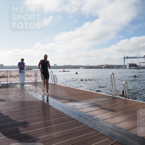 17.08.2025 - KN Förde Triathlon 2025 KatJ http://msf.ph/oto/8577926 17.08.2025 09:18:04 Schwimmen 175, 189, 254, 175, 182, 189, 254 meine-sportfotos.de