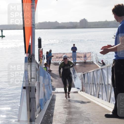 17.08.2025 - KN Förde Triathlon 2025 MichiJ http://msf.ph/oto/8577938 17.08.2025 09:15:10 Schwimmen 133, 147, 152, 159, 143, 145, 147 meine-sportfotos.de