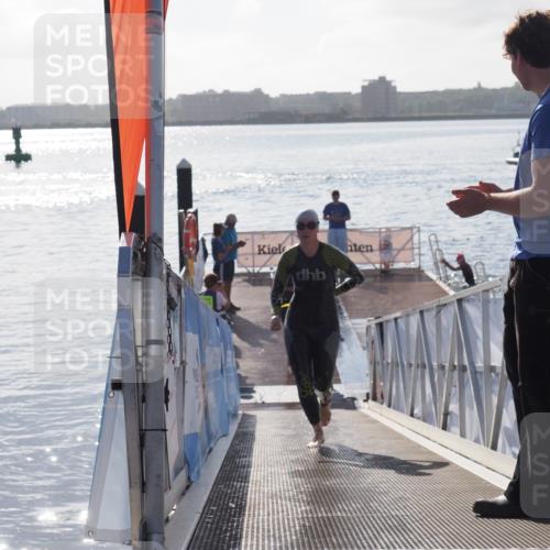 17.08.2025 - KN Förde Triathlon 2025 MichiJ http://msf.ph/oto/8577949 17.08.2025 09:15:10 Schwimmen 133, 147, 152, 159, 143, 145, 147 meine-sportfotos.de