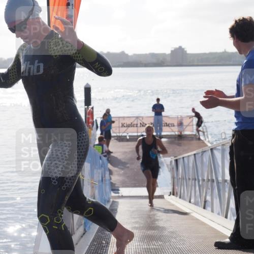 17.08.2025 - KN Förde Triathlon 2025 MichiJ http://msf.ph/oto/8578005 17.08.2025 09:15:12 Schwimmen 133, 145, 147, 152, 143, 145, 147 meine-sportfotos.de