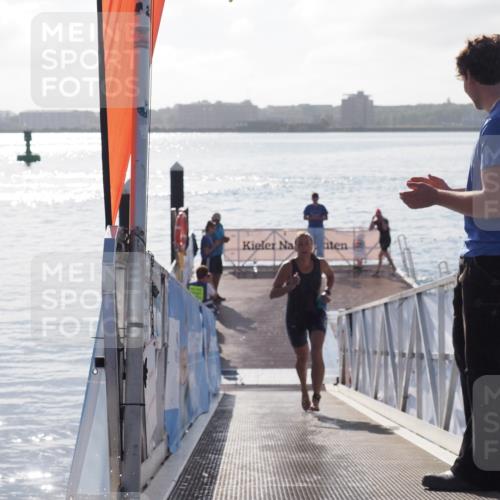17.08.2025 - KN Förde Triathlon 2025 MichiJ http://msf.ph/oto/8578017 17.08.2025 09:15:13 Schwimmen 133, 145, 147, 152, 143, 145, 147 meine-sportfotos.de