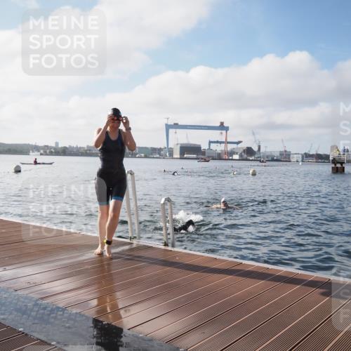 17.08.2025 - KN Förde Triathlon 2025 KatJ http://msf.ph/oto/8578092 17.08.2025 09:18:24 Schwimmen 174, 185, 192, 174, 185, 192 meine-sportfotos.de