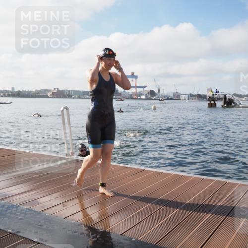 17.08.2025 - KN Förde Triathlon 2025 KatJ http://msf.ph/oto/8578112 17.08.2025 09:18:25 Schwimmen 174, 185, 192, 174, 185, 192 meine-sportfotos.de