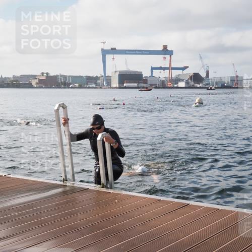 17.08.2025 - KN Förde Triathlon 2025 KatJ http://msf.ph/oto/8578123 17.08.2025 09:18:30 Schwimmen 174, 192, 250, 174, 185, 192, 250 meine-sportfotos.de