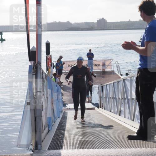 17.08.2025 - KN Förde Triathlon 2025 MichiJ http://msf.ph/oto/8578154 17.08.2025 09:15:32 Schwimmen 141, 143, 149, 131, 141, 149 meine-sportfotos.de