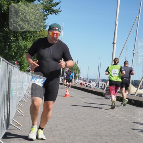 17.08.2025 - KN Förde Triathlon 2025 KatJ http://msf.ph/oto/8578169 17.08.2025 12:14:02 Laufen 339, 351, 380, 609, 611 meine-sportfotos.de