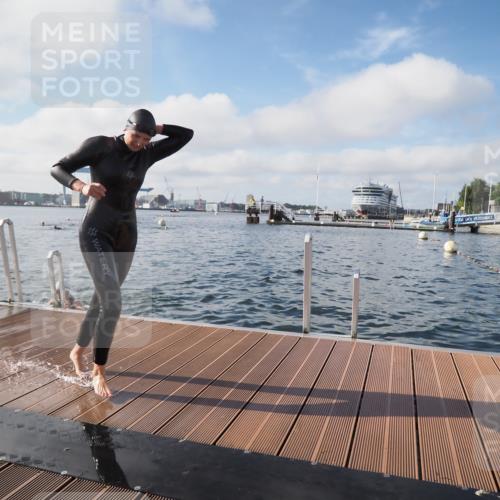 17.08.2025 - KN Förde Triathlon 2025 KatJ http://msf.ph/oto/8578176 17.08.2025 09:18:33 Schwimmen 192, 250, 174, 185, 192, 250 meine-sportfotos.de