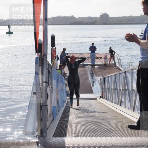 17.08.2025 - KN Förde Triathlon 2025 MichiJ http://msf.ph/oto/8578233 17.08.2025 09:15:38 Schwimmen 141, 149, 131 meine-sportfotos.de