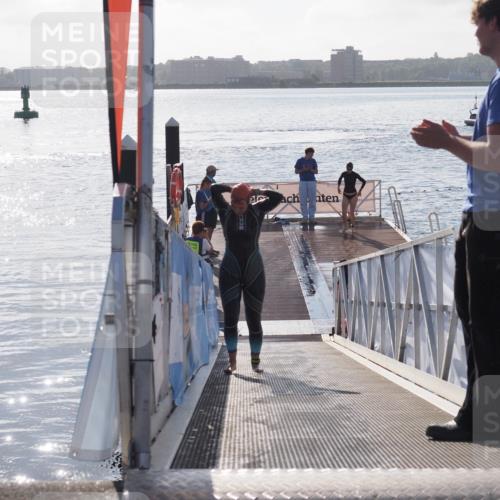 17.08.2025 - KN Förde Triathlon 2025 MichiJ http://msf.ph/oto/8578258 17.08.2025 09:15:39 Schwimmen 141, 149, 131 meine-sportfotos.de