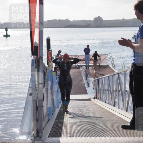 17.08.2025 - KN Förde Triathlon 2025 MichiJ http://msf.ph/oto/8578279 17.08.2025 09:15:39 Schwimmen 141, 149, 131 meine-sportfotos.de