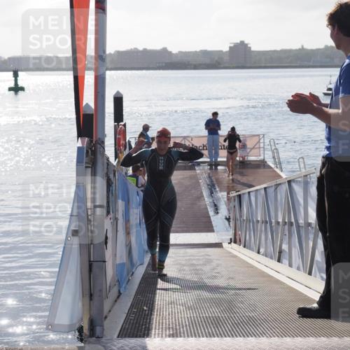 17.08.2025 - KN Förde Triathlon 2025 MichiJ http://msf.ph/oto/8578282 17.08.2025 09:15:40 Schwimmen 141, 149, 131 meine-sportfotos.de