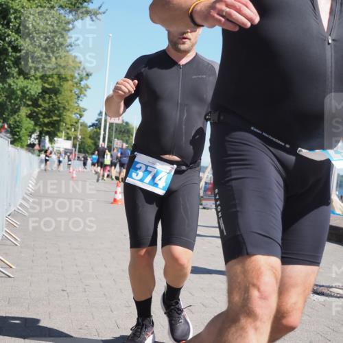 17.08.2025 - KN Förde Triathlon 2025 KatJ http://msf.ph/oto/8578367 17.08.2025 12:14:14 Laufen 294, 374, 611 meine-sportfotos.de