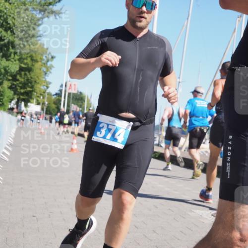 17.08.2025 - KN Förde Triathlon 2025 KatJ http://msf.ph/oto/8578374 17.08.2025 12:14:14 Laufen 294, 374, 611 meine-sportfotos.de