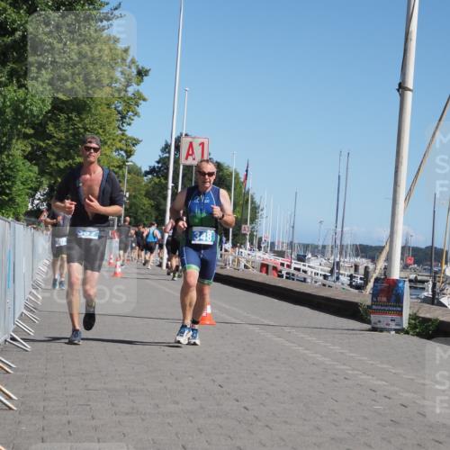 17.08.2025 - KN Förde Triathlon 2025 KatJ http://msf.ph/oto/8578417 17.08.2025 12:14:33 Laufen 337, 348 meine-sportfotos.de
