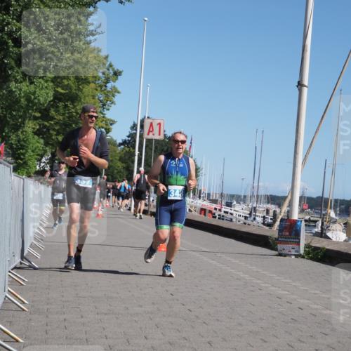 17.08.2025 - KN Förde Triathlon 2025 KatJ http://msf.ph/oto/8578426 17.08.2025 12:14:34 Laufen 337, 348 meine-sportfotos.de