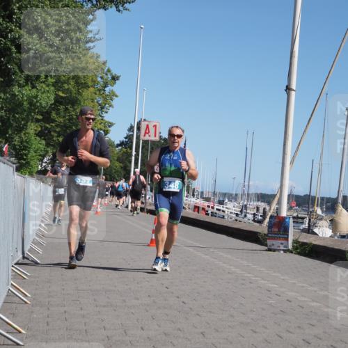17.08.2025 - KN Förde Triathlon 2025 KatJ http://msf.ph/oto/8578429 17.08.2025 12:14:34 Laufen 337, 348 meine-sportfotos.de
