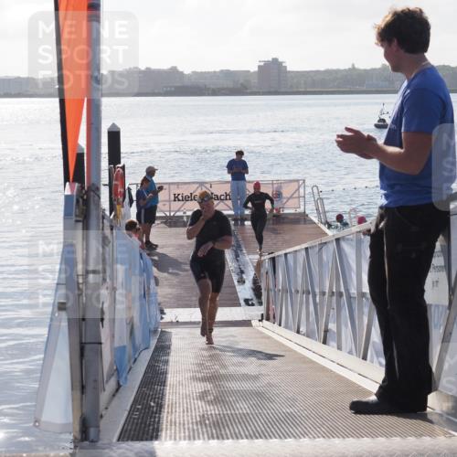 17.08.2025 - KN Förde Triathlon 2025 MichiJ http://msf.ph/oto/8578439 17.08.2025 09:16:01 Schwimmen 168, 137, 156, 162, 168 meine-sportfotos.de