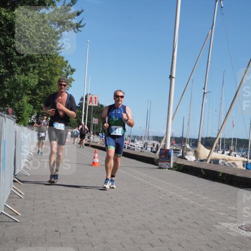 17.08.2025 - KN Förde Triathlon 2025 KatJ http://msf.ph/oto/8578441 17.08.2025 12:14:35 Laufen 302, 337, 348 meine-sportfotos.de