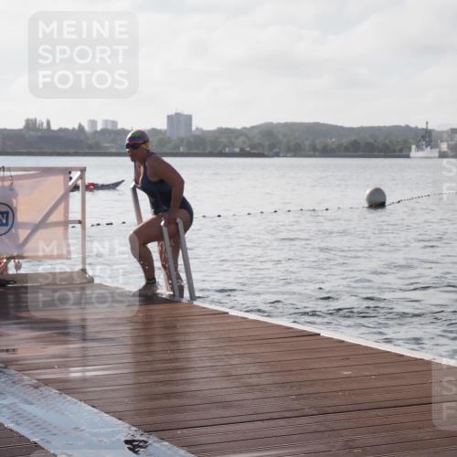 17.08.2025 - KN Förde Triathlon 2025 KatJ http://msf.ph/oto/8578450 17.08.2025 09:19:11 Schwimmen 173, 184, 219, 220, 173, 184, 219, 220 meine-sportfotos.de