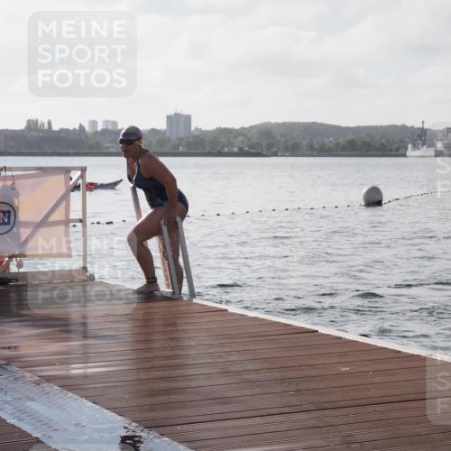17.08.2025 - KN Förde Triathlon 2025 KatJ http://msf.ph/oto/8578454 17.08.2025 09:19:11 Schwimmen 173, 184, 219, 220, 173, 184, 219, 220 meine-sportfotos.de