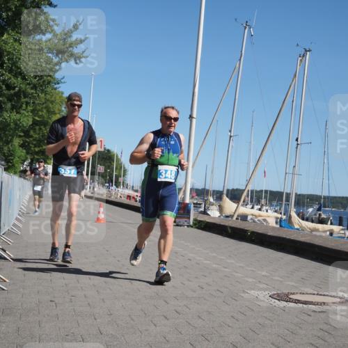 17.08.2025 - KN Förde Triathlon 2025 KatJ http://msf.ph/oto/8578474 17.08.2025 12:14:36 Laufen 302, 337, 348 meine-sportfotos.de