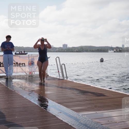 17.08.2025 - KN Förde Triathlon 2025 KatJ http://msf.ph/oto/8578488 17.08.2025 09:19:12 Schwimmen 173, 184, 219, 220, 173, 184, 219, 220 meine-sportfotos.de
