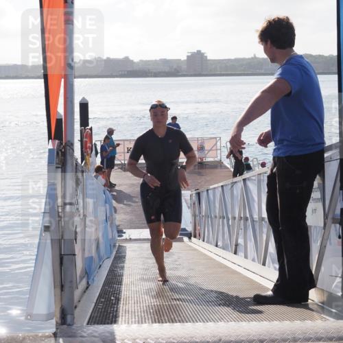 17.08.2025 - KN Förde Triathlon 2025 MichiJ http://msf.ph/oto/8578495 17.08.2025 09:16:03 Schwimmen 168, 137, 156, 162, 168 meine-sportfotos.de