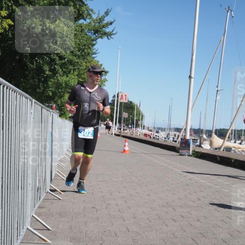 17.08.2025 - KN Förde Triathlon 2025 KatJ http://msf.ph/oto/8578578 17.08.2025 12:14:42 Laufen 302 meine-sportfotos.de