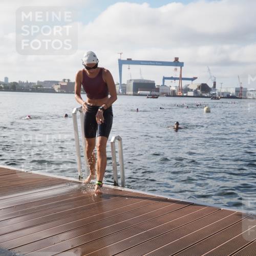 17.08.2025 - KN Förde Triathlon 2025 KatJ http://msf.ph/oto/8578606 17.08.2025 09:19:29 Schwimmen 183, 186, 187, 183, 186, 187 meine-sportfotos.de