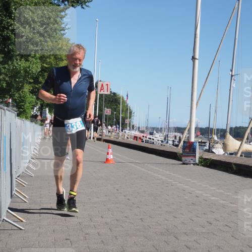 17.08.2025 - KN Förde Triathlon 2025 KatJ http://msf.ph/oto/8578627 17.08.2025 12:15:03 Laufen 338, 635 meine-sportfotos.de