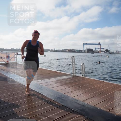 17.08.2025 - KN Förde Triathlon 2025 KatJ http://msf.ph/oto/8578685 17.08.2025 09:19:32 Schwimmen 183, 186, 187, 183, 186, 187 meine-sportfotos.de