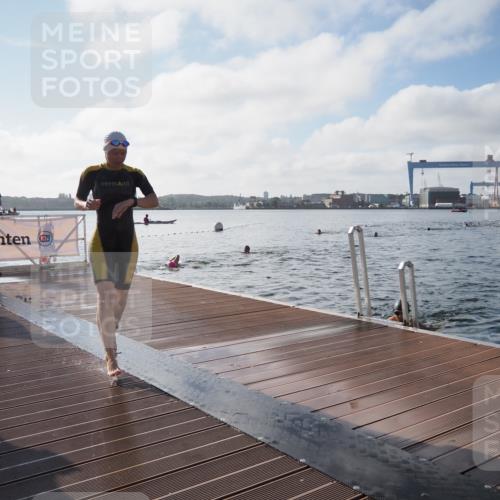 17.08.2025 - KN Förde Triathlon 2025 KatJ http://msf.ph/oto/8578762 17.08.2025 09:19:44 Schwimmen 163, 190, 202, 163, 186, 190 meine-sportfotos.de