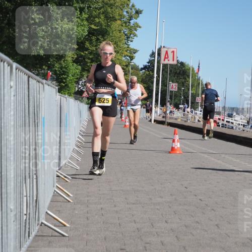 17.08.2025 - KN Förde Triathlon 2025 KatJ http://msf.ph/oto/8578788 17.08.2025 12:15:16 Laufen 346, 625 meine-sportfotos.de