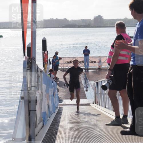 17.08.2025 - KN Förde Triathlon 2025 MichiJ http://msf.ph/oto/8578794 17.08.2025 09:16:30 Schwimmen 164, 166, 144, 160, 166, 172 meine-sportfotos.de