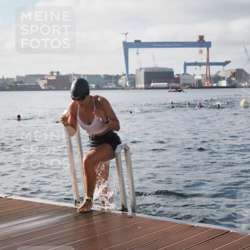 17.08.2025 - KN Förde Triathlon 2025 KatJ http://msf.ph/oto/8578797 17.08.2025 09:19:48 Schwimmen 163, 190, 202, 163, 190, 202 meine-sportfotos.de