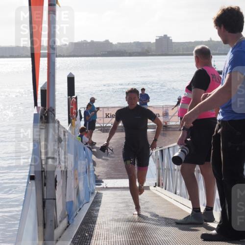 17.08.2025 - KN Förde Triathlon 2025 MichiJ http://msf.ph/oto/8578829 17.08.2025 09:16:31 Schwimmen 164, 166, 144, 160, 166, 172 meine-sportfotos.de