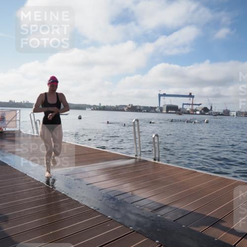 17.08.2025 - KN Förde Triathlon 2025 KatJ http://msf.ph/oto/8578879 17.08.2025 09:19:53 Schwimmen 163, 195, 202, 163, 190, 195, 202 meine-sportfotos.de